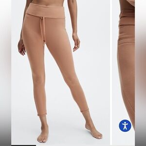 Fabletics NWT High-Waisted Tan Leggings Size S
